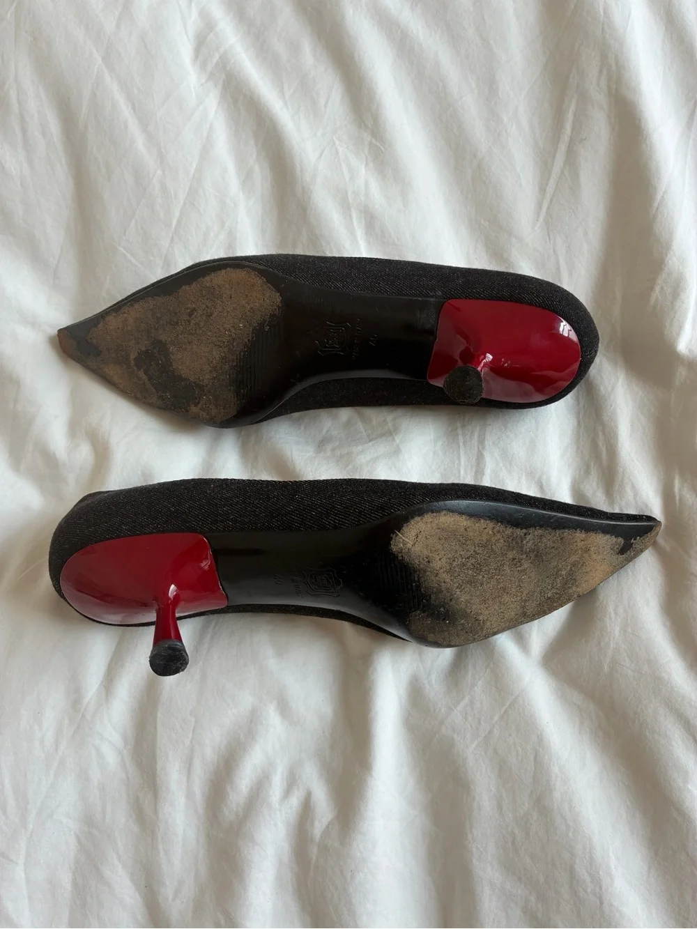Dolce & Gabbana Black Denim Pointed Toe Red Kitten Heel Pumps with Red Interior